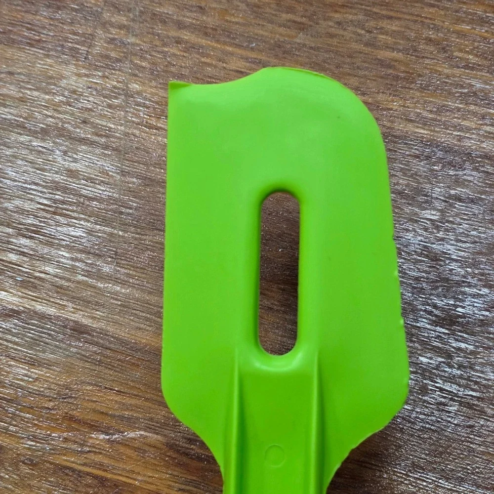 Vintage Tupperware Lime Green Slotted Mixing Spatula 13-36 Retro Kitchen Tool